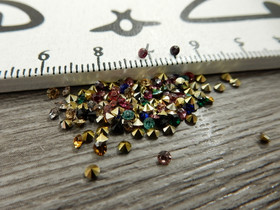 Strassit akryyli, 2mm, mixsetti, n.0.3g