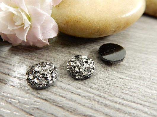 Kapussi glitter, 8mm, tummanhopea, 1kpl