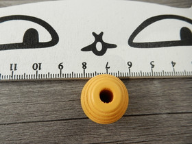 Puuhelmi, 18mm, keltainen, 10kpl