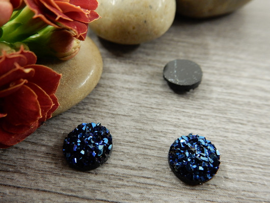 Kapussi glitter, 8mm, tummansininen, 1kpl