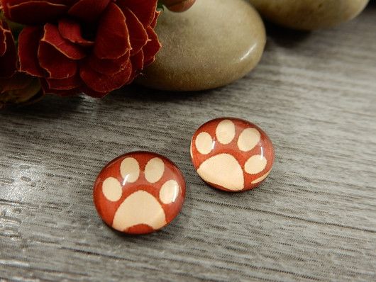 Kapussi tassu, 10mm, tummanpunainen-beige, 1kpl