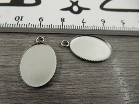 Kapussipohja, 13x18mm, rst, 1kpl