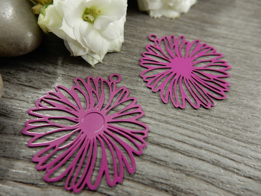 Kukkariipus, 25x26mm, purppura, 1kpl