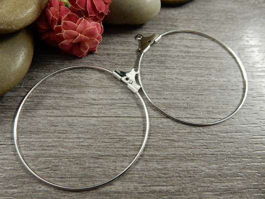 Korukehys ympyrä, 35x0.6mm, kirkashopea, 1pari