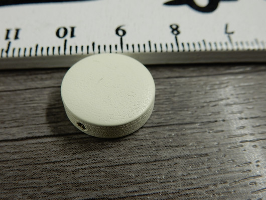 Puuhelmi, 15mm, kerma, 1kpl