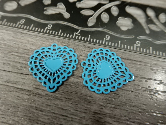 Sydänriipus, 15x14mm, turkoosi, 1kpl