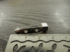 Rintaneulapohja, 25mm, kirkashopea, 1kpl