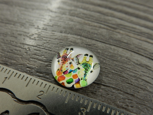 Kapussi kirahvit, 12mm, moniväri, 1kpl
