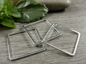 Linkki neliö, 20x20x1mm, umpi, kirkashopea, 1kpl