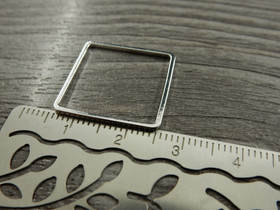 Linkki neliö, 20x20x1mm, umpi, kirkashopea, 1kpl