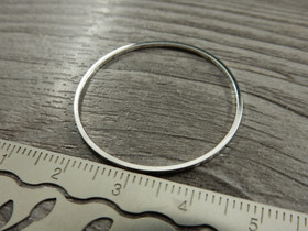 Linkki ympyrä, 30x0.8mm, umpi, kirkashopea, 1kpl