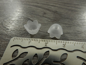 Akryylihelmi kukka, 6x10mm, valkoinen, 20kpl