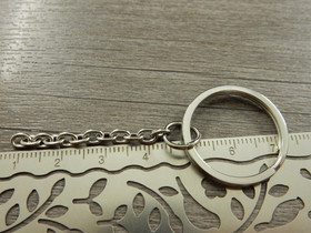 Avainrengas ketjulla, 25mm, rst, 1kpl