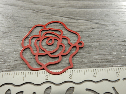 Kukkariipus, 30x32mm, punainen, 1kpl