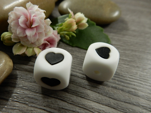 Silikonihelmi sydän, 12mm, valkoinen, 1kpl