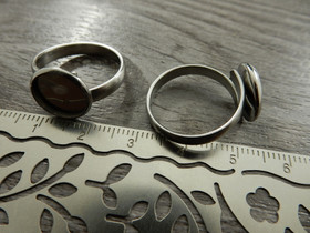 Sormuspohja, n.17mm, 10mm kapussille, rst, 1kpl