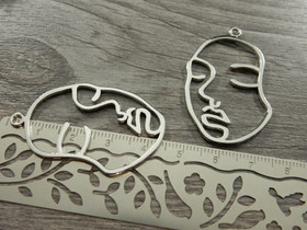 Kasvotriipus, 44x18mm, kromi, 1kpl