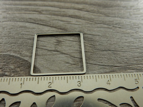 Linkki neliö, 20x27x1mm, umpi, rst, 1kpl