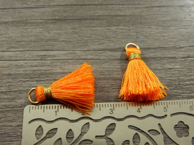 Tasseliriipus, 25mm, oranssi, 1kpl