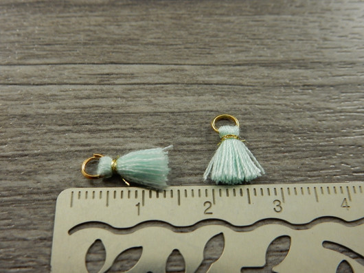 Tasseliriipus, 10mm, minttu, 1kpl