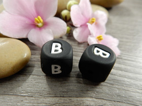 Kirjainhelmi B, 12mm, musta, 1kpl