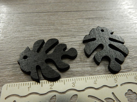 Puuriipus lehti, 30x23mm, musta, 1kpl