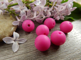 Silikonihelmi, 9mm, fuksia, 1kpl