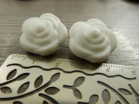 Silikonihelmi ruusu, 21mm, valkoinen, 1kpl