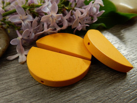 Puoliympyrä puuhelmi, 31x15mm, keltainen, 10kpl