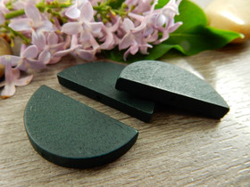 Puoliympyrä puuhelmi, 31x15mm, tumman vihreä, 10kpl