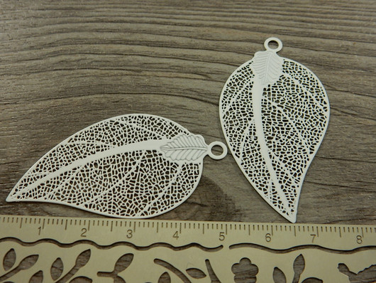 Lehtiriipus, 52x28mm, valkoinen, 1kpl 