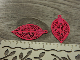 Lehtiriipus, 28x15mm, pinkki, 1kpl