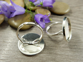 Sormuspohja säädettävä, n.17mm, 20mm kapussille, kirkashopea, 1kpl