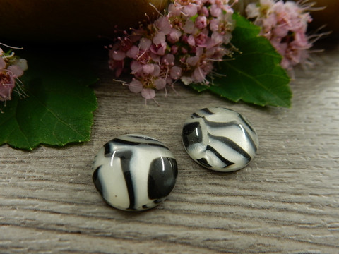 Kapussi kuvio, 12mm, musta-valkoinen, 1kpl