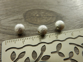 Metallihelmi stardust, 6mm, hopea, 20kpl