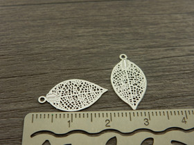 Lehtiriipus 19x10mm, kirkashopea, 1kpl