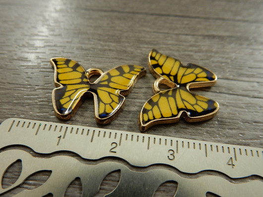 Perhonenriipus, 21x15mm, keltainen, 1kpl