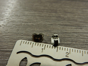 Korvakorun tausta, 5x3.5mm, rst, 10kpl