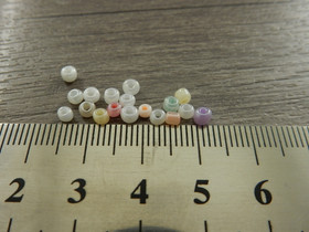 Lasihelmi helmiäinen, 3mm, mixsetti, n.250kpl 