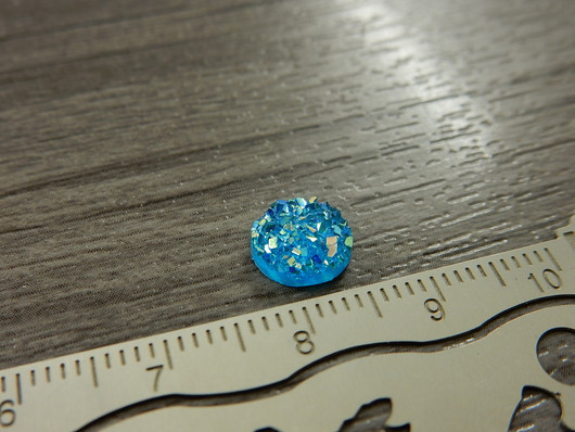 Kapussi glitter, 8mm, sininen, 10kpl