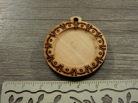 Kapussipohja puu, 25mm,ruskea, 1kpl