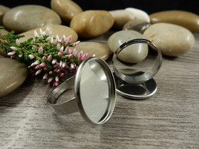 Sormuspohja säädettävä, n.17mm, 20mm kapussille, rst, 1kpl