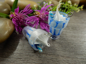 Jäätelöriipus, 26x13mm, sininen, 1kpl