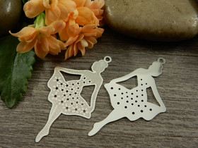 Tyttöriipus, 39x28mm, kirkashopea, 1kpl