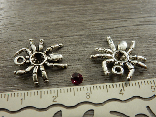 Hämähäkkiriipus, 18x19mm, kromi, 1kpl