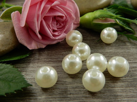 Akryylihelmi, 8mm, luonnonvalkoinen, 20kpl