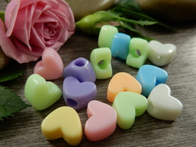 Akryylihelmi sydän, 9x12x7mm, mix setti, 20kpl