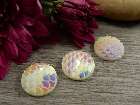 Kapussi merenneito, 12mm, valkoinen ab, 1kpl