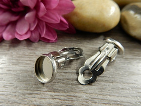 Korvakoruklipsi kapussille, 8mm, rst, 1pari