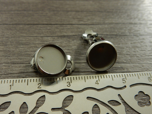 Korvakoruklipsi kapussille, 10mm, rst, 1pari